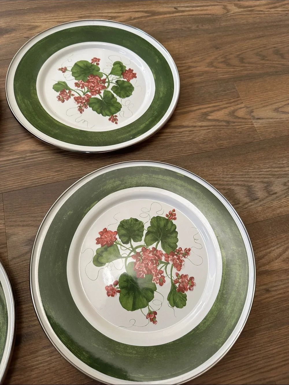 Geranium plate set of 4 - the golden rabbit